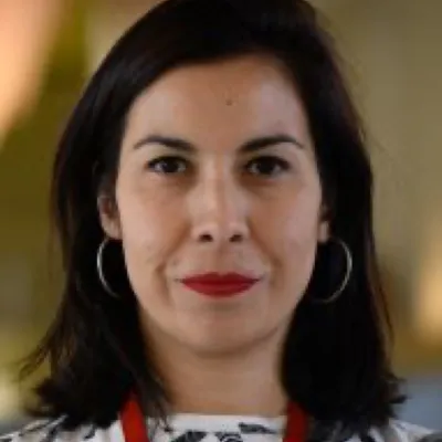 Dr. Andrea Martínez