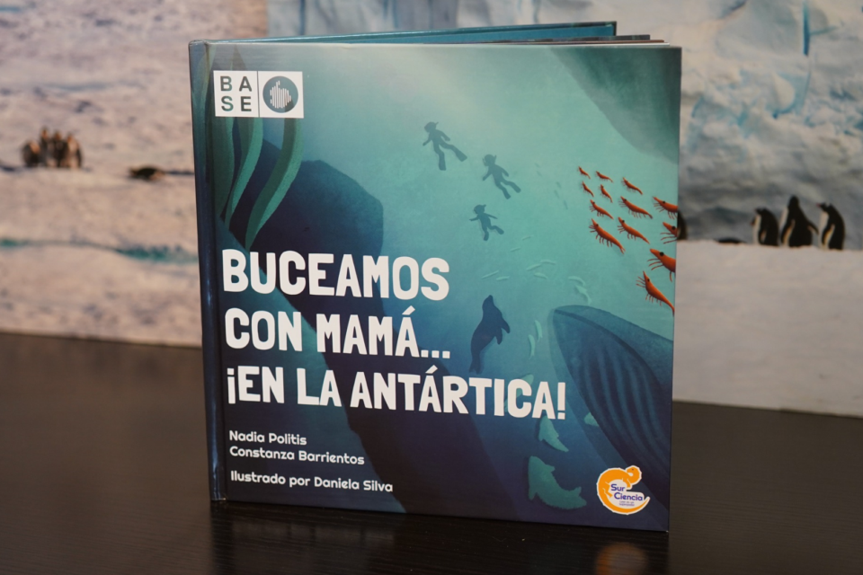 Cuando mamá parte a la Antártica: nuevo libro infantil aborda la ciencia y vida familiar en torno al continente helado